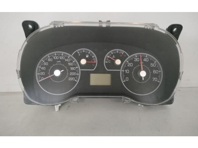 Панель приборов 51803088   Fiat Grande Punto       