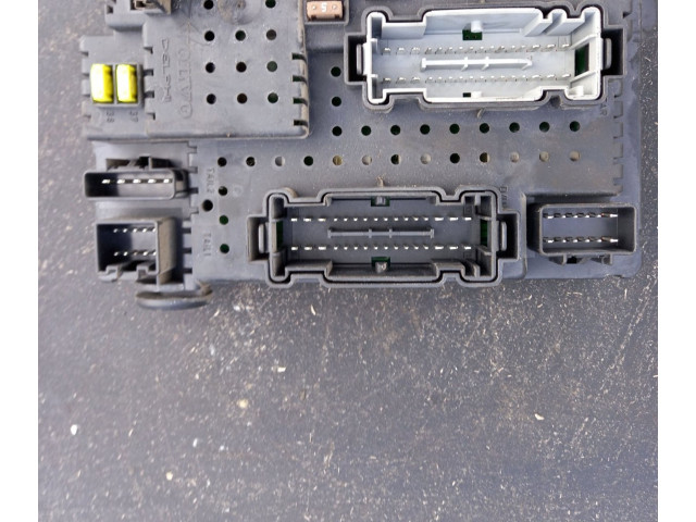 Блок предохранителей  12217799, 12217799   Volvo XC90    