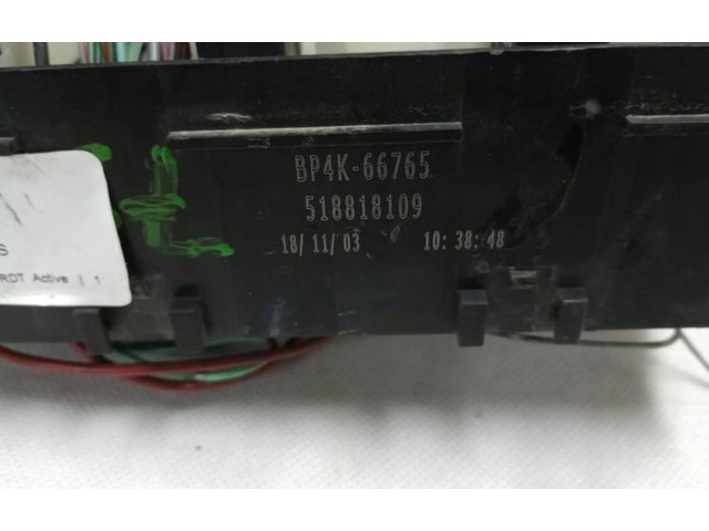 Pojistková skříňka 518818109 Mazda 3 2003