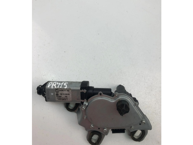 Моторчик дворников IZ5955711 Skoda Octavia Mk2 (1Z)