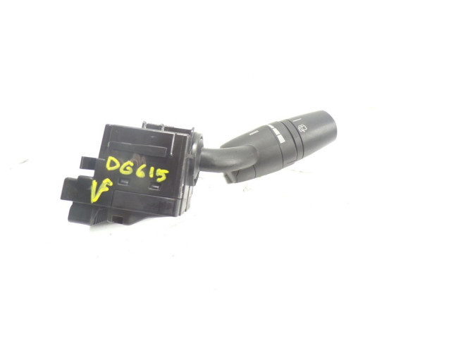 Ручка стеклоочистителей Mazda CX-3