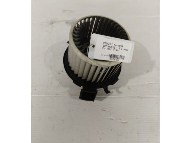 Вентилятор печки Peugeot 307