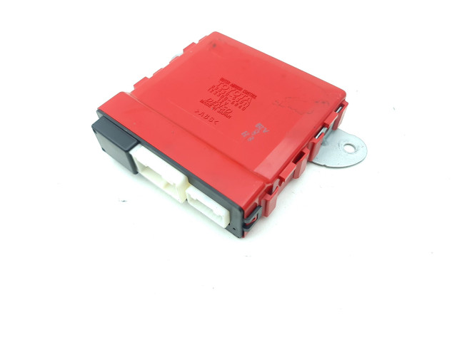 Блок управления 8943053011 Lexus IS 220D-250-350