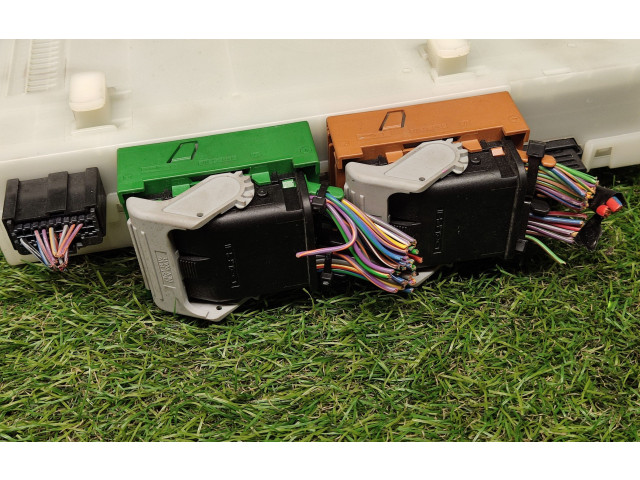 Комфортный модуль 7G9T14C256HA, 30765876AC Volvo S80