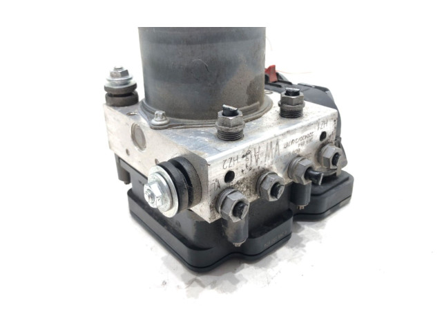 Блок АБС 6C0907379R Skoda Fabia Mk3 (NJ) 2015 - 2021 года