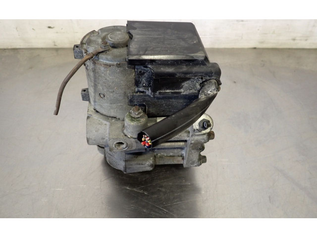 Блок АБС    Volkswagen  Transporter - Caravelle T4  1991 - 2003 года