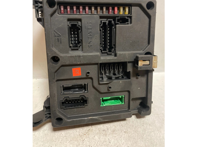 Блок управления крышки багажника