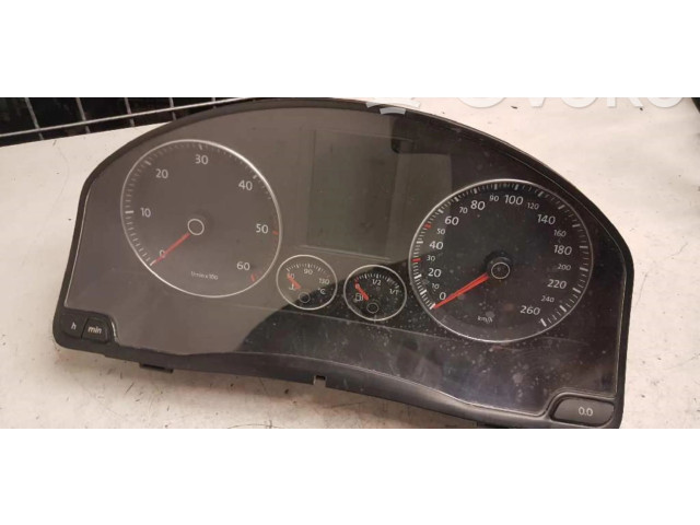 Панель приборов 1K0920874B   Volkswagen Jetta V       