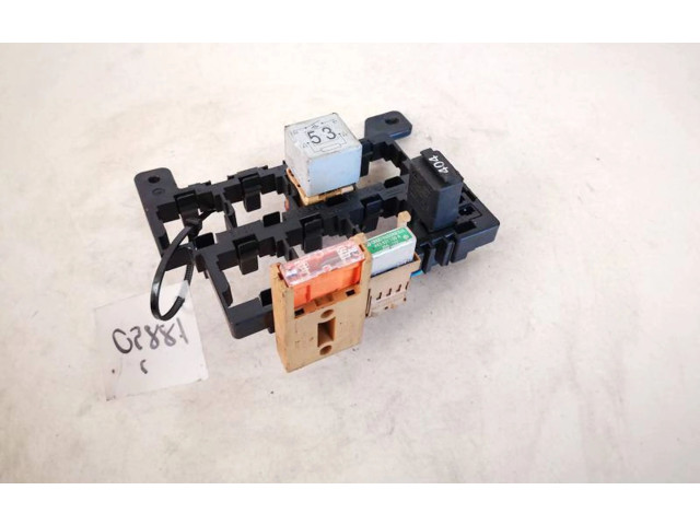   Pojistková skříňka 7h0937503, 7H0937503   Volkswagen Transporter - Caravelle T5 2006