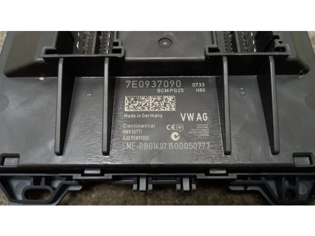 Řídící jednotka 03L907309L, 081017554   Volkswagen Transporter - Caravelle T6 2017