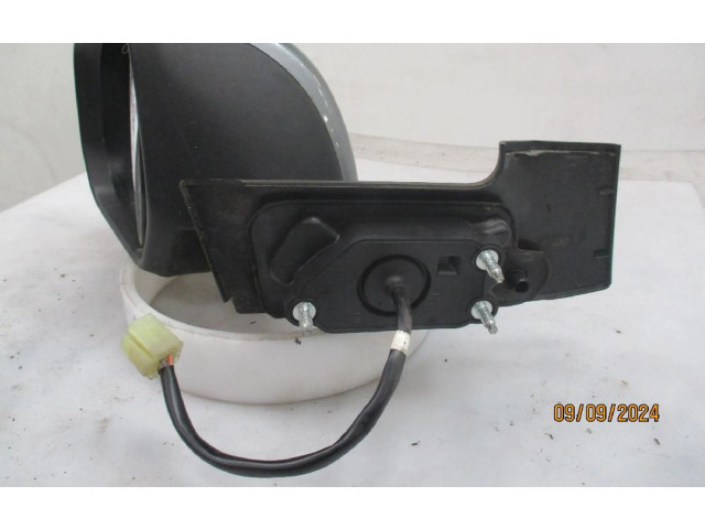 Зеркало электрическое        Suzuki Splash   -  года   