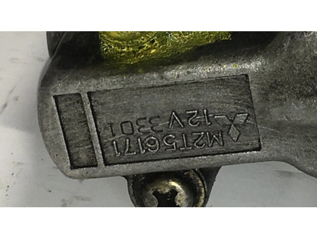 Стартер M2T56171 Nissan Terrano