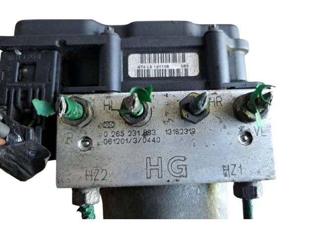 Блок АБС 0265231583, 13182319   Opel  Combo C  2001 - 2011 года