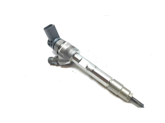 Vstřikovač 8511630, 0445110598 BMW 2 F46 pro naftový motor 1.5 B37C15A