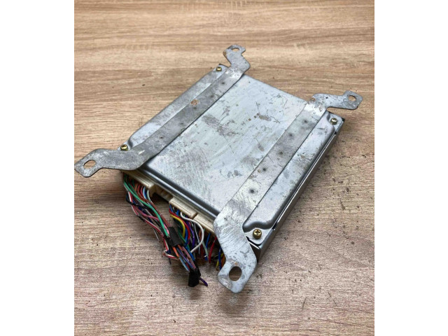 Блок управления двигателем Блок управления FP8718881B, 2797000811 Mazda Premacy