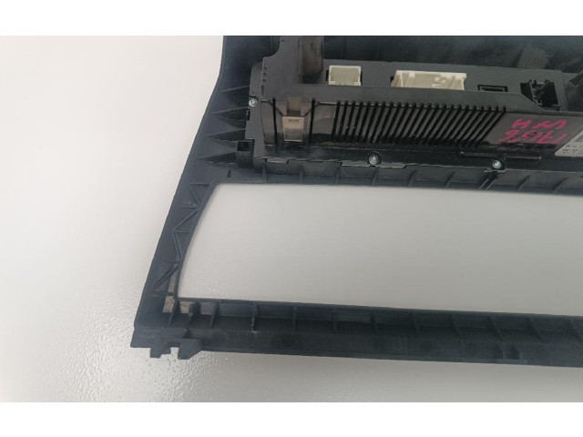 Блок управления климат-контролем 64113443981   BMW X3 E83