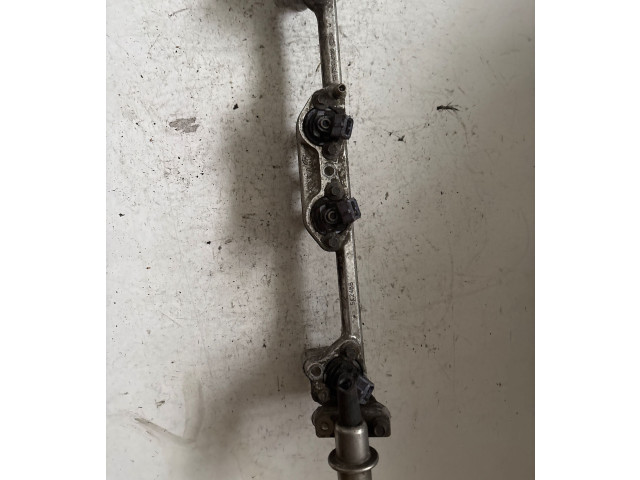 Топливная рампа 95WF9D280BA Ford Galaxy для двигателя 1Z