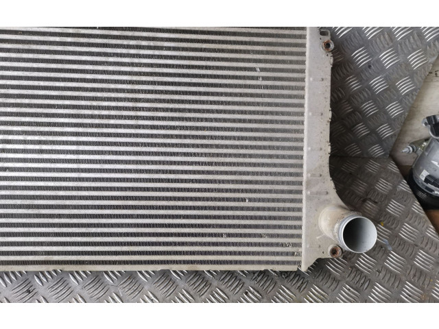 Интеркулер     Toyota Corolla Verso AR10 