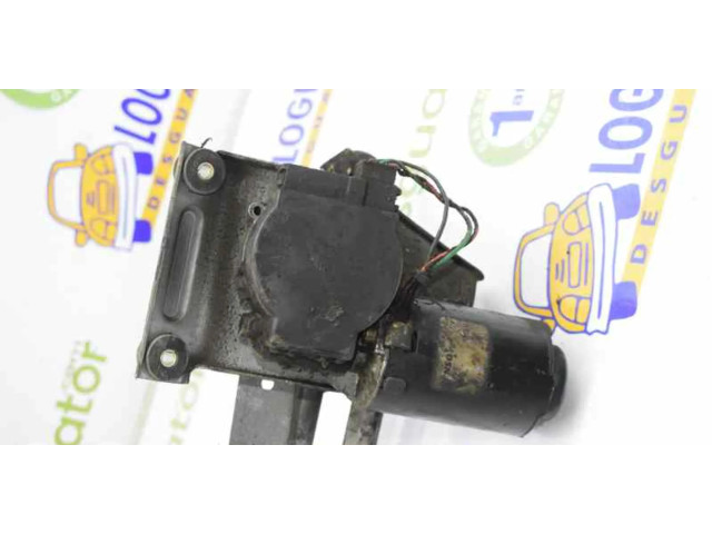 Двигатель стеклоочистителей