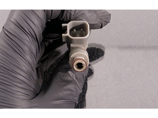 Форсунка YF1EA2C3340 Ford Taurus