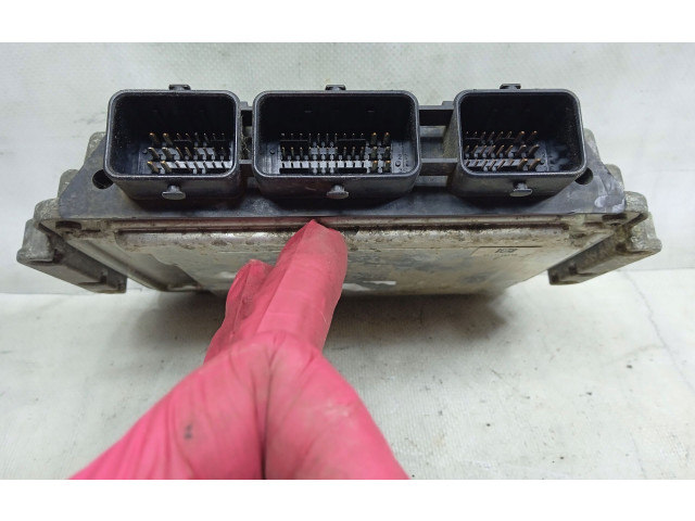 Блок управления двигателя 9661813780, 9661813780 Citroen Berlingo