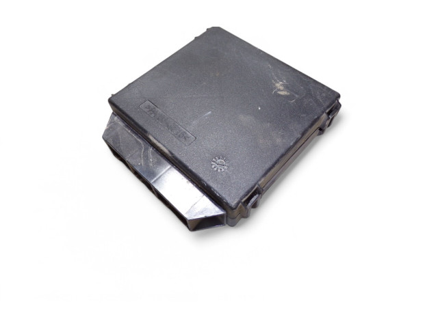 Řídící jednotka 1K0919475L, 0263004450   Volkswagen Caddy 2011