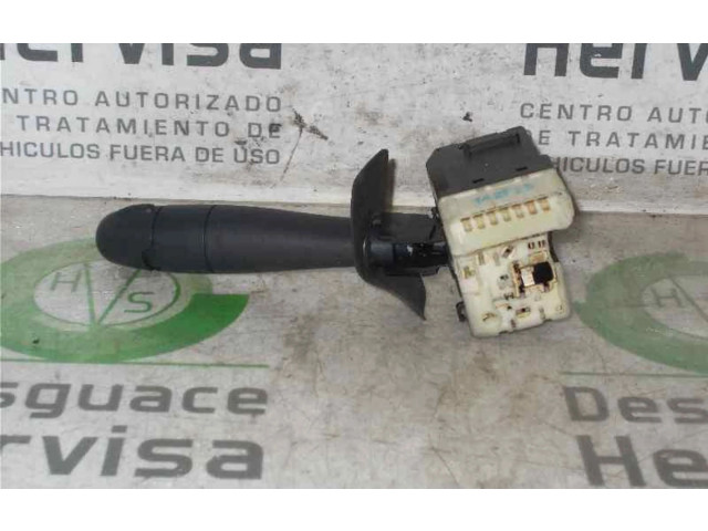 Переключатель дворников 0090086 Renault Clio II