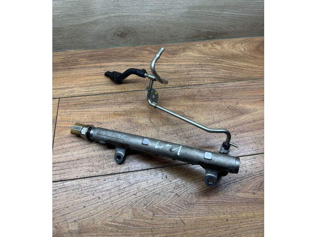 Топливная рампа 03L130089, 300000388 Volkswagen Golf VI