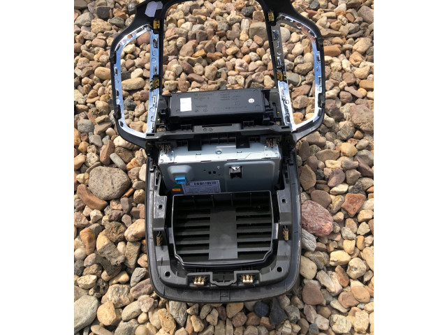 Экран/ дисплей / маленький экран