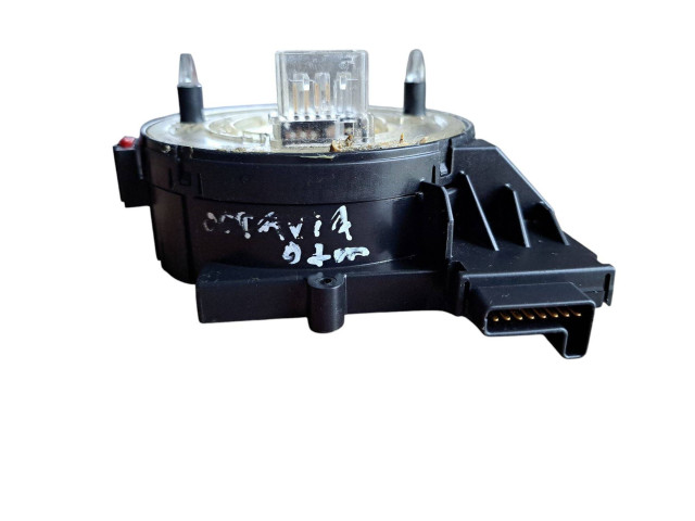 Подрулевой шлейф SRS 1K0959653C Skoda Octavia Mk2 (1Z)