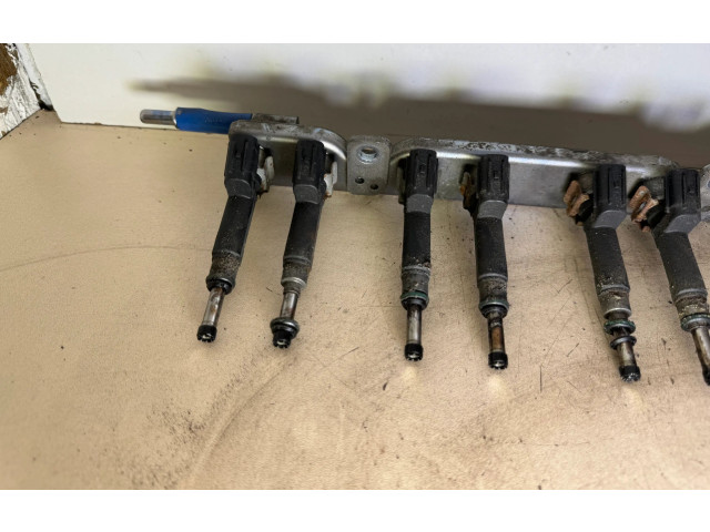 Vstřikovač 2140824, 2104484 Nissan Juke I F15 HR16DE