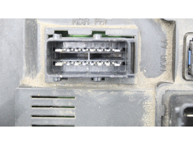 Řídící jednotka F6B19A01., 9654305580 Citroen C3 2007