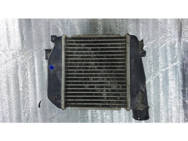 Интеркулер R2AJ13565, 1271003610 Mazda 3 II 2.2
