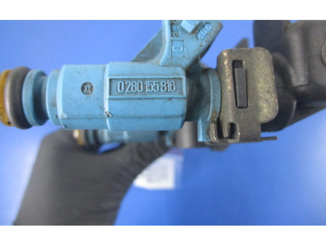 Топливная рампа    Fiat Albea   для двигателя 0767424