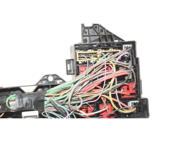 Блок предохранителей 8X2T14290TD Jaguar XF X250