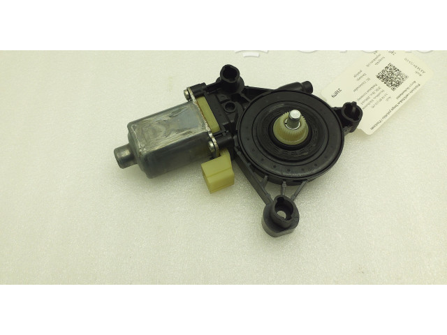 Передний двигатель механизма для подъема окон