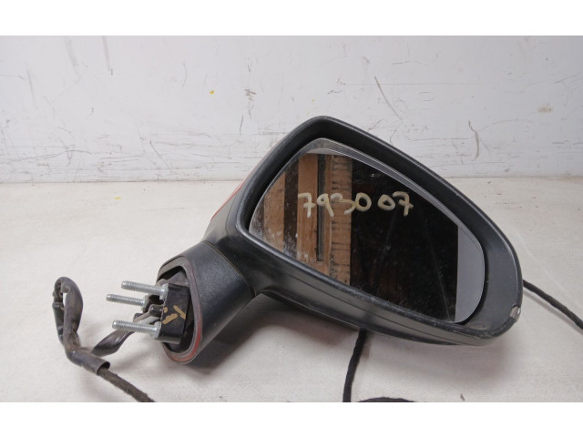 Зеркало электрическое Audi A1 2010 - 2018 года