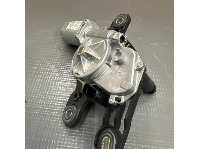 Моторчик заднего дворника 5G0955711C, W000089789    Skoda Fabia Mk4 (6VA)