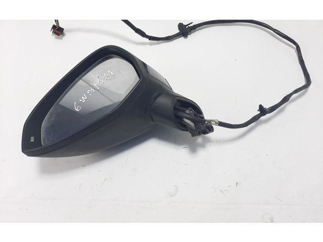 Zámek zadních dveří Audi A4 S4 B9 8W 2016