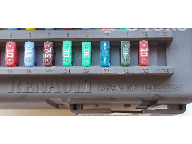 Pojistková skříňka 518835111, 8200447440A Renault Vel Satis 2005