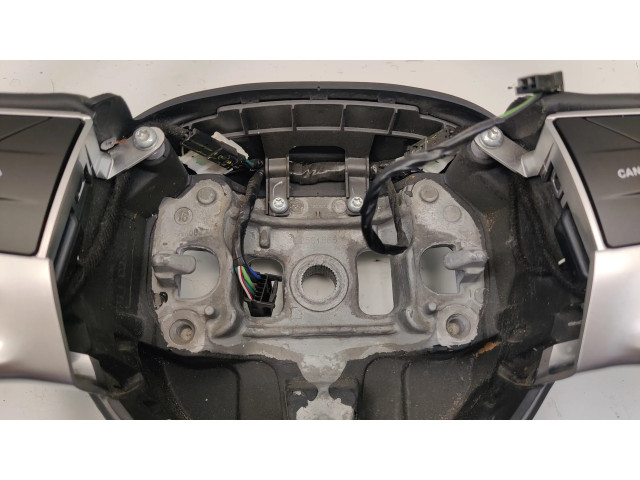 Volant Chrysler Pacifica 2017 5UZ511X9AG