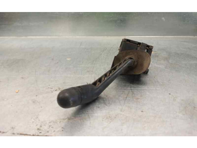 Ручка стеклоочистителей 4793313   Jeep Cherokee XJ