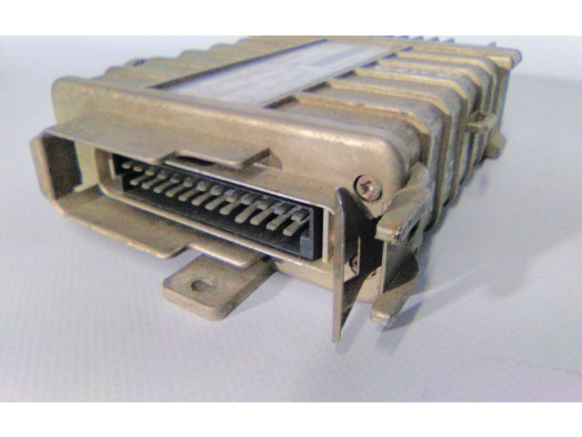 Блок управления двигателя 0285007042 Volkswagen Golf II