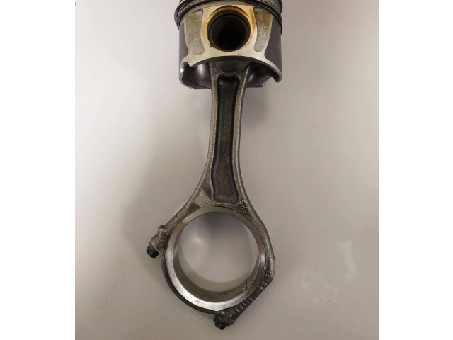  Поршень с шатуном    Audi A6 S6 C7 4G  