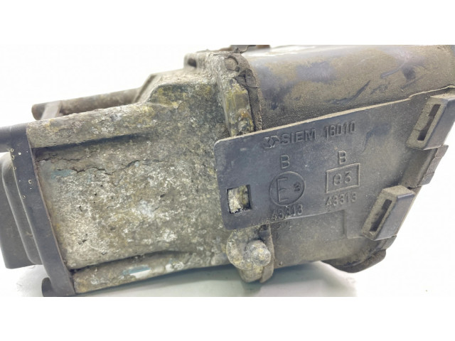 Передняя противотуманная фара