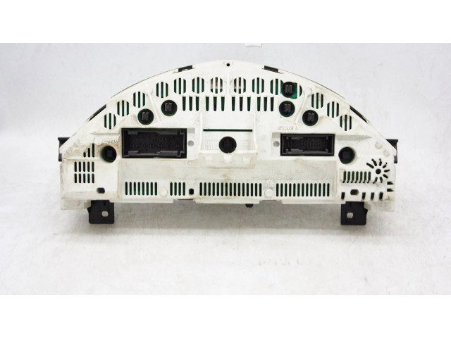 Přístrojová deska Mercedes-Benz Vaneo W414 2004 a1685400747