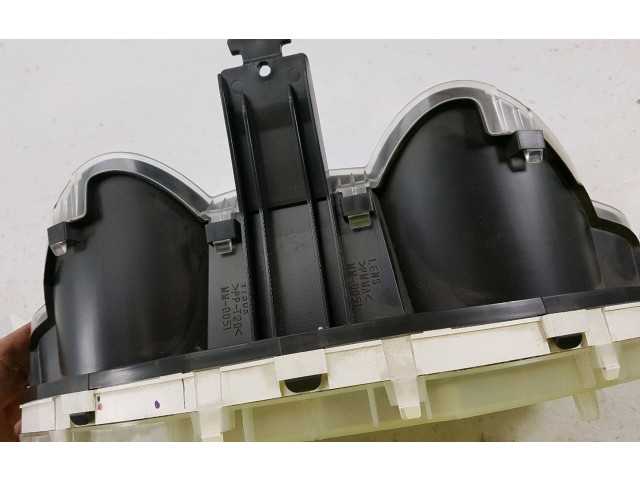 Панель приборов 8100B542, N5-0567A Mitsubishi Colt