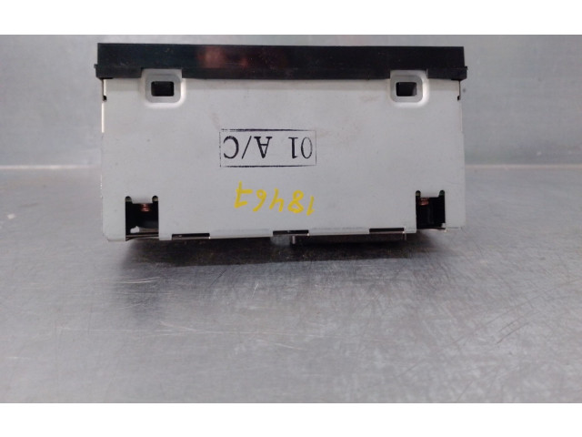 Дисплей MR975047, 66407080 Mitsubishi Carisma