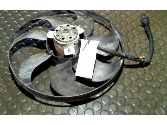 Вентилятор радиатора 881083642 Audi A3 S3 8L