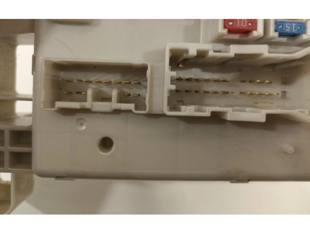 Pojistková skříňka Řídící jednotka BSM 8198050030 Toyota Land Cruiser (J120) 2003